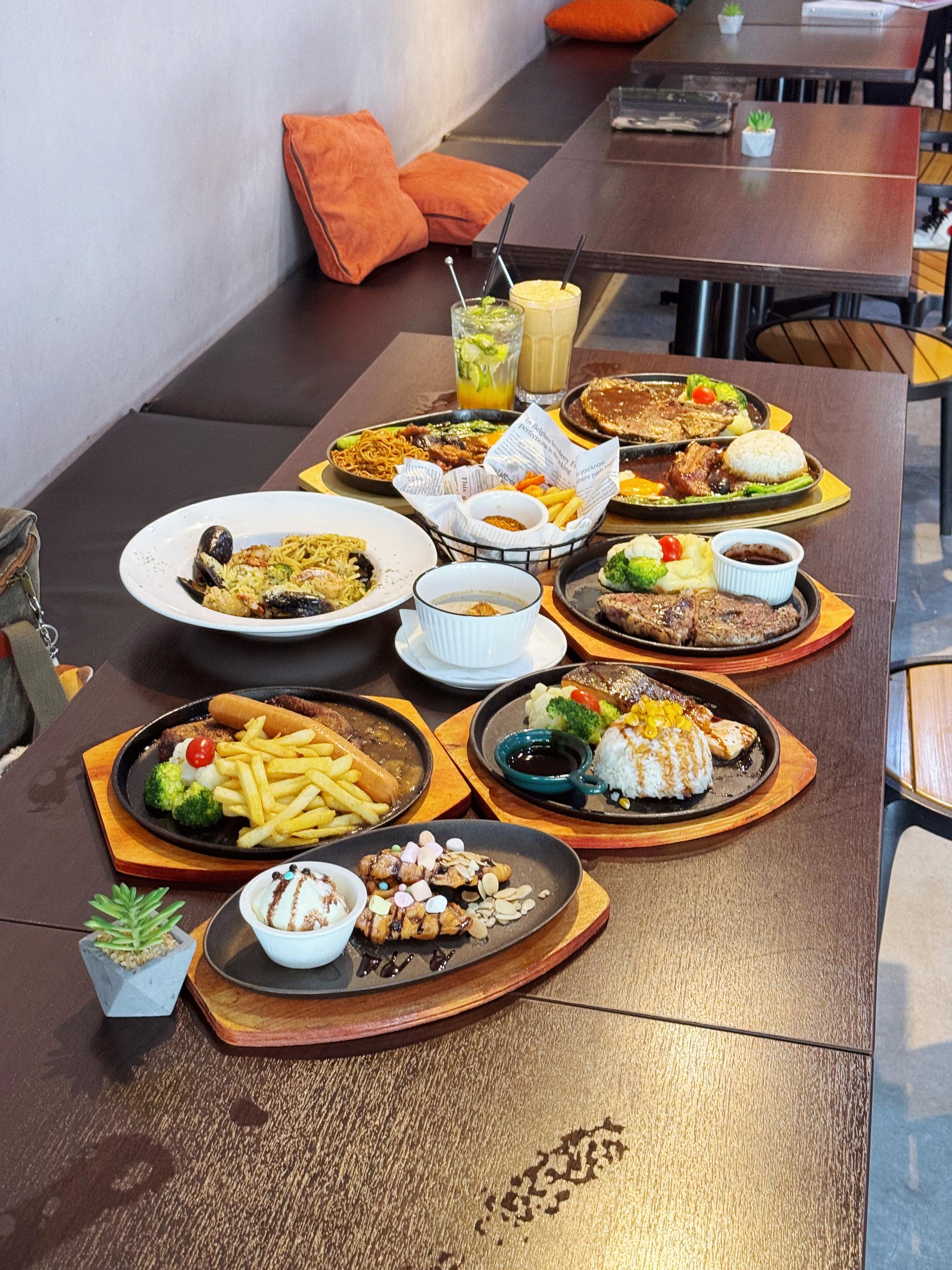 Iron Hot Kitchen — Food, Butterworth, Pulau Pinang