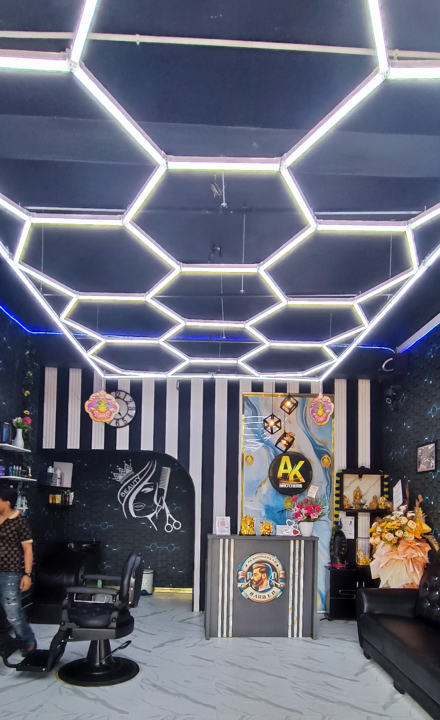 Ak Brothers Barber — Food, Simpang Ampat, Pulau Pinang