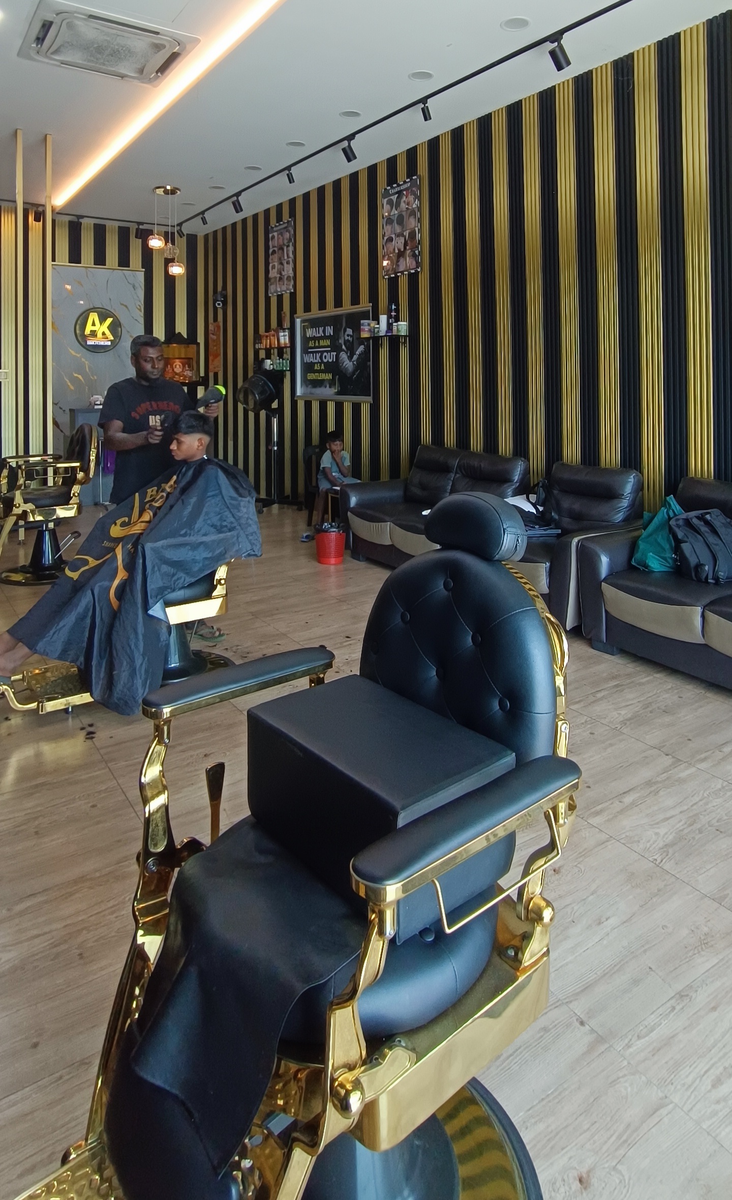 Ak Brothers Barber — Food, Simpang Ampat, Pulau Pinang