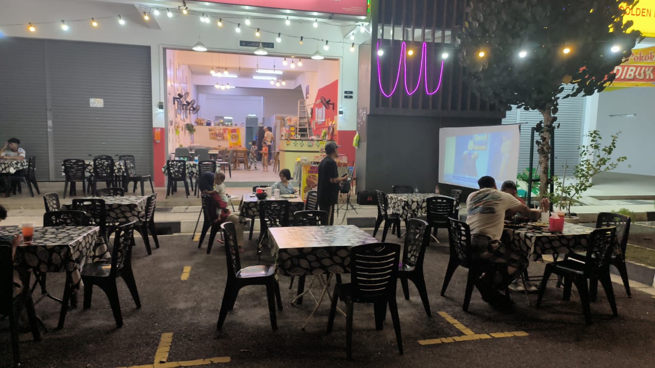 FEEYA CAFE — Environment, KEPALA BATAS, Pulau Pinang