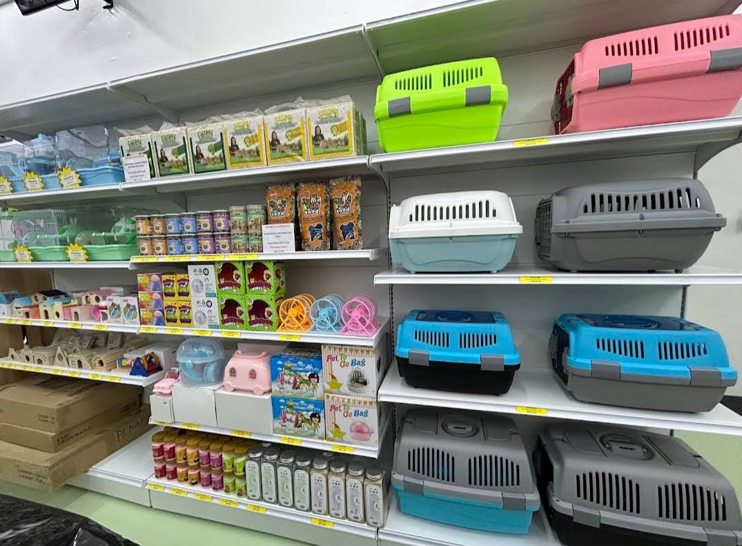 De PET SHOP — Environment, BUTTERWORTH, Pulau Pinang