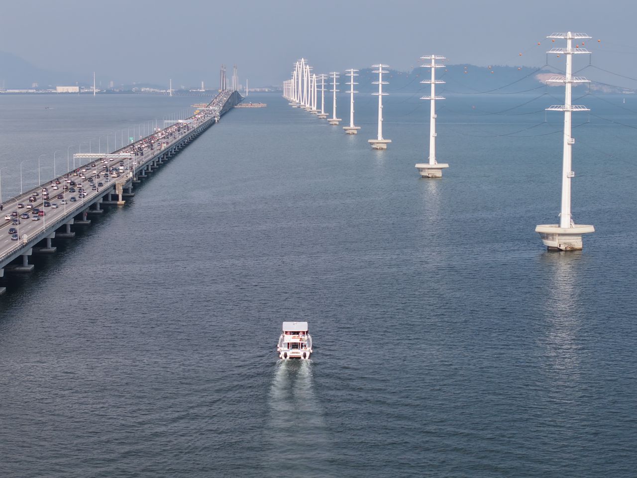 VANARA CHARTER & CRUISE — Food, Straits quay Marina, 10470 Tanjong tokong, Pulau Pinang, Pulau Pinang