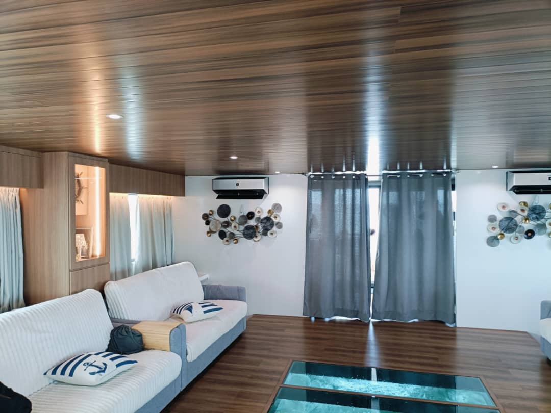 VANARA CHARTER & CRUISE — Food, Straits quay Marina, 10470 Tanjong tokong, Pulau Pinang, Pulau Pinang