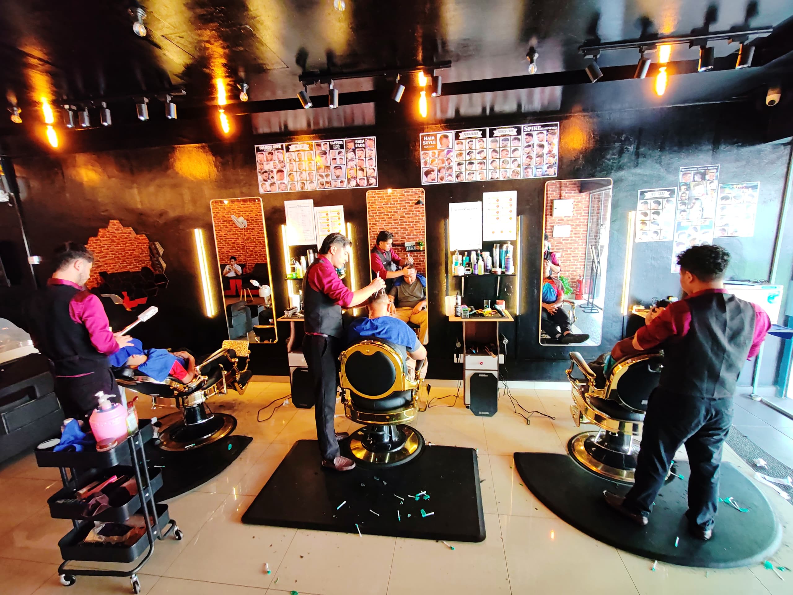 GVS PREMIUM BARBERSHOP — Environment, BUTTERWORTH, Pulau Pinang