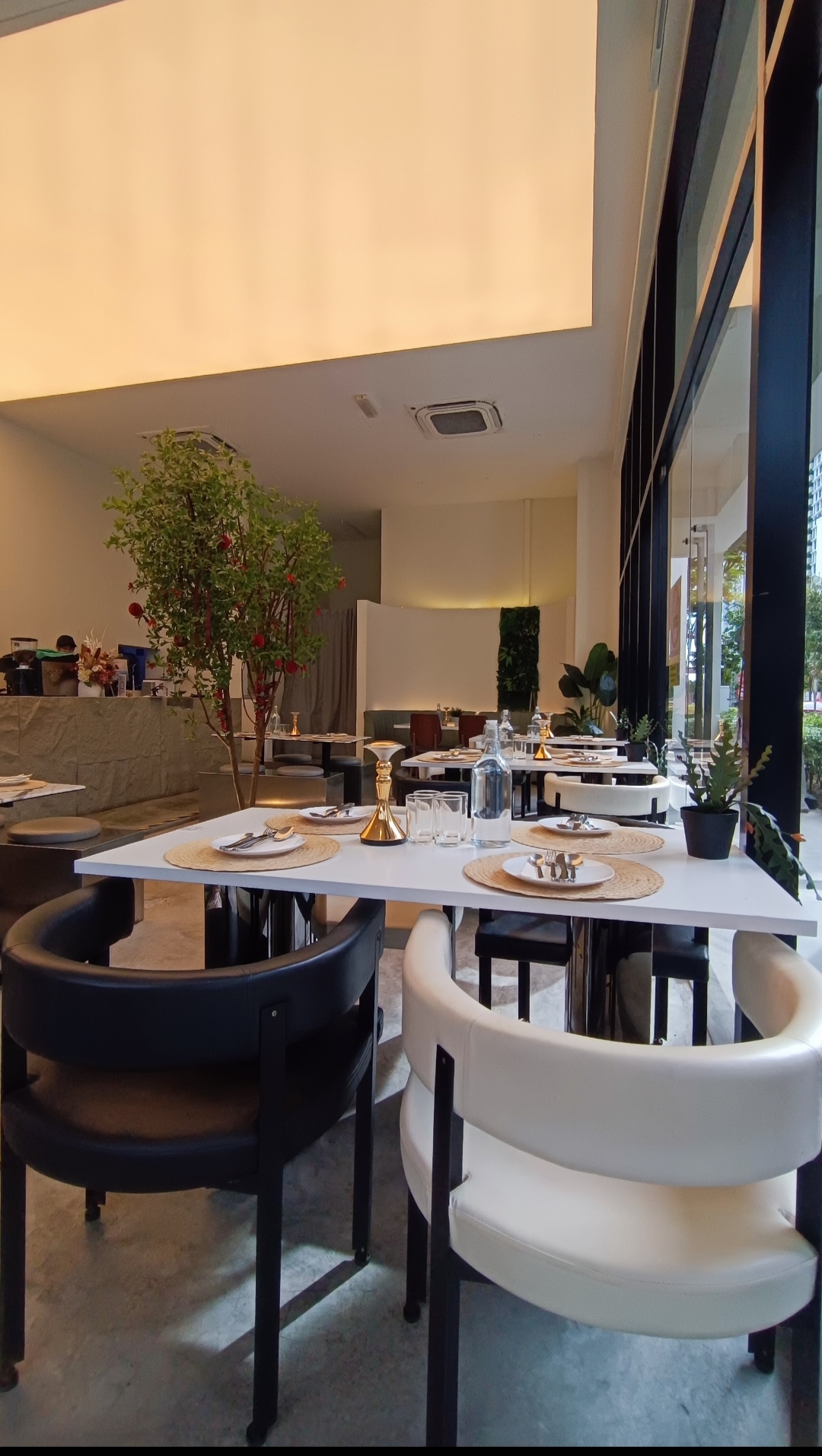 Temp Coffee Dine Pastry — Environment, Batu Kawan, Pulau Pinang