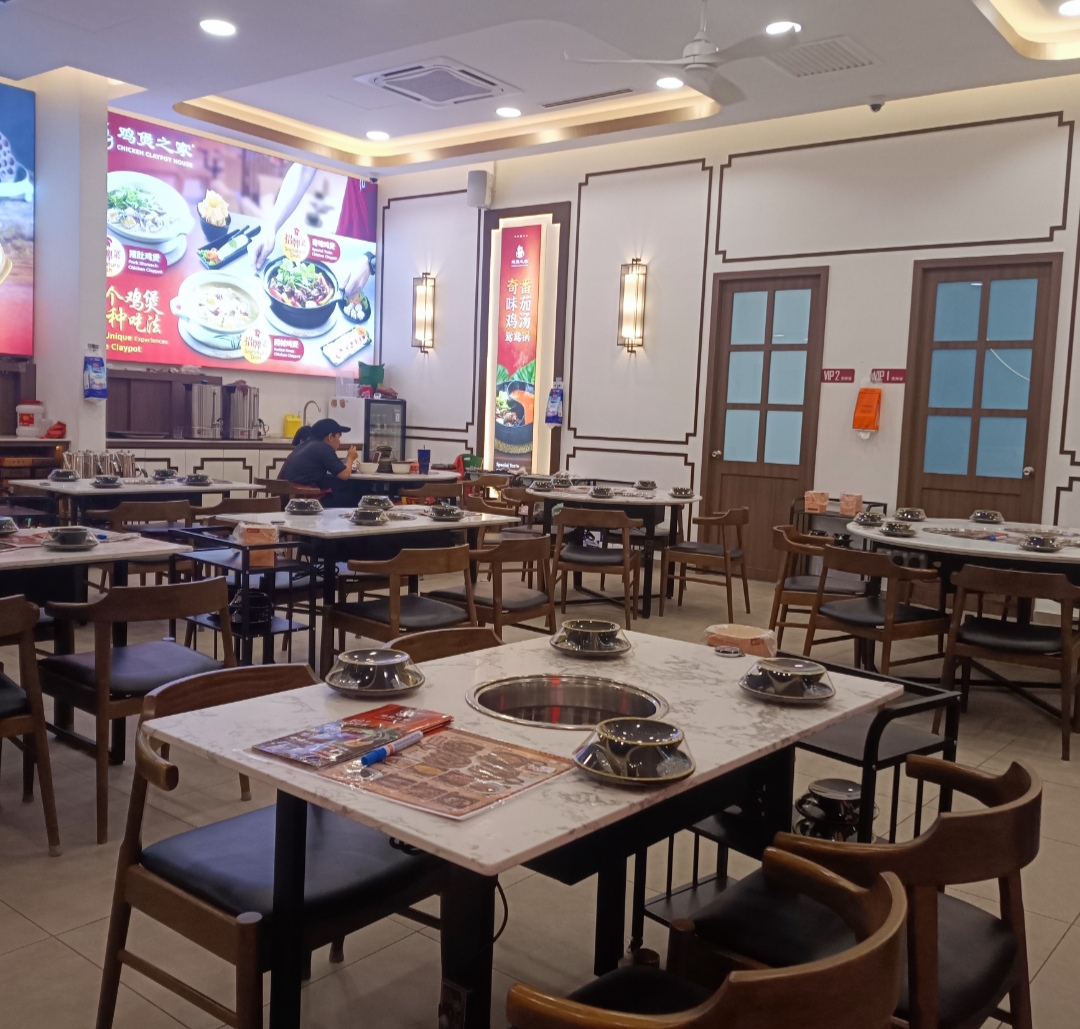 鸡煲之家 Chicken Claypot House — Environment, Simpang Ampat, Pulau Pinang