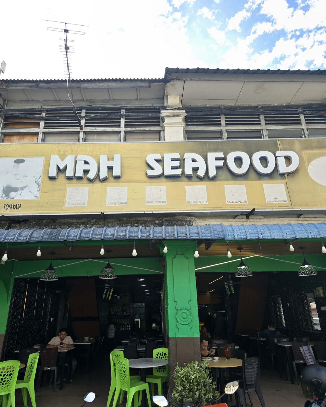 MAH SEAFOOD