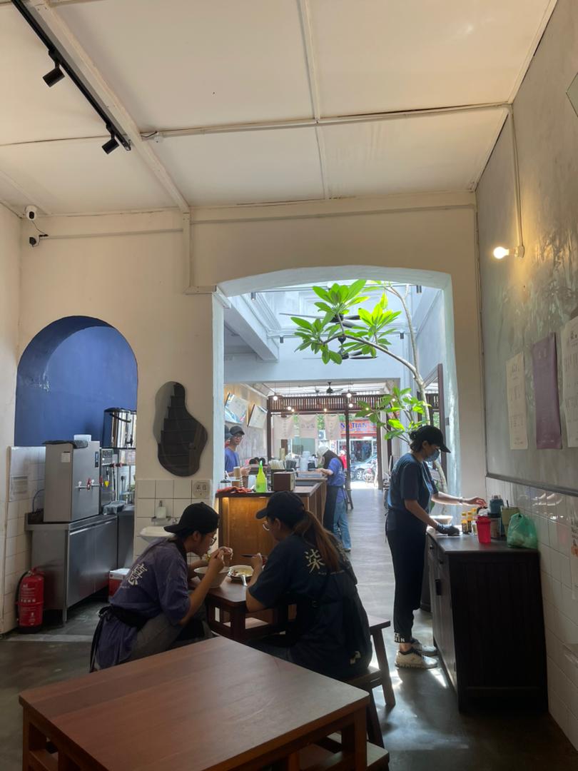 Qixi7柒憙黑铜卤肉饭 — Environment, George Town, Pulau Pinang
