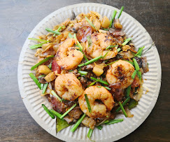 PENANG ROAD FAMOUS JIN KOR CHAR KUEY TEOW 檳榔律驰名仁哥炒粿條 — Food, George Town, Pulau Pinang