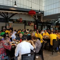 红茶馆点心渔人码头 Red Tea House — Environment, Jelutong, Pulau Pinang
