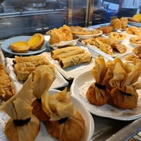 红茶馆点心渔人码头 Red Tea House — Food, Jelutong, Pulau Pinang