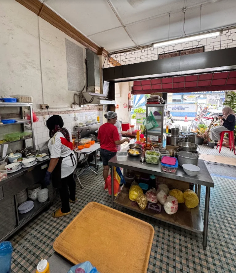 Bee Hwa Cafe — Environment, George Town, Pulau Pinang