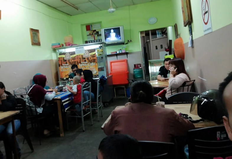 Furqan Tom Yam — Environment, George Town, Pulau Pinang