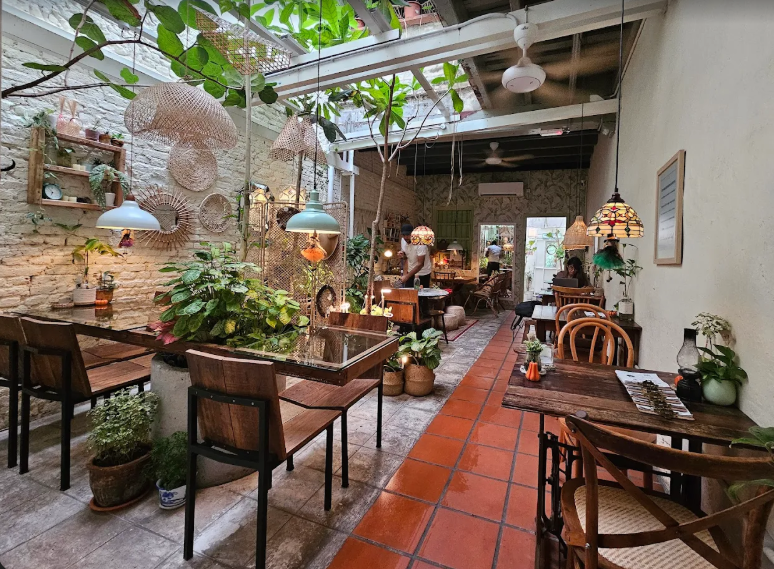 Cara Caro Cafe — Environment, George Town, Pulau Pinang