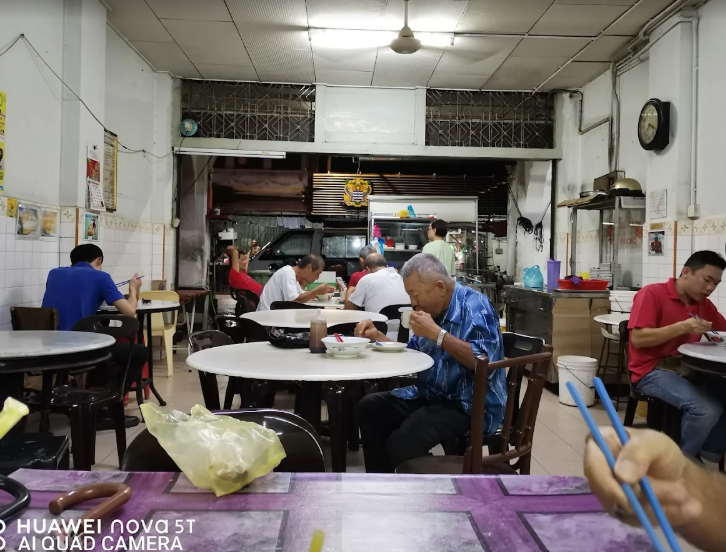 Midnight Hainanese Chicken Rice — Environment, Ayer Itam, Pulau Pinang