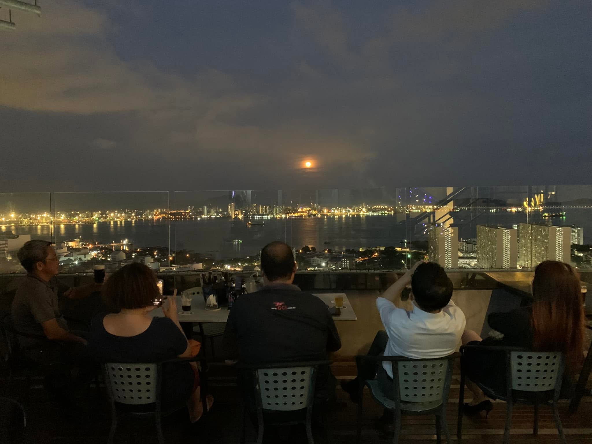 DSRT SKY ROOM — Environment, George Town, Pulau Pinang