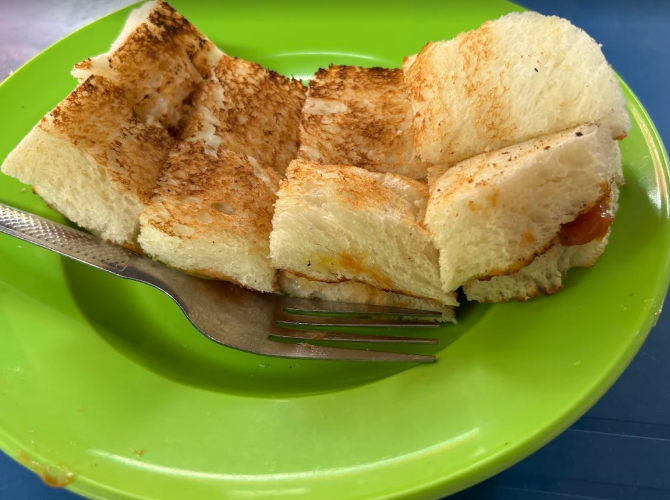 Roti Bakar Bangkok Lane