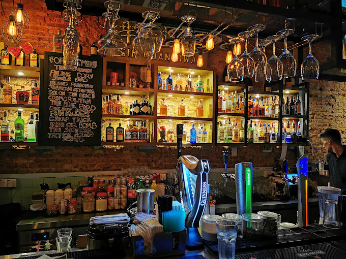 Rockafellas Kitchen & Bar — Environment, George Town, Pulau Pinang