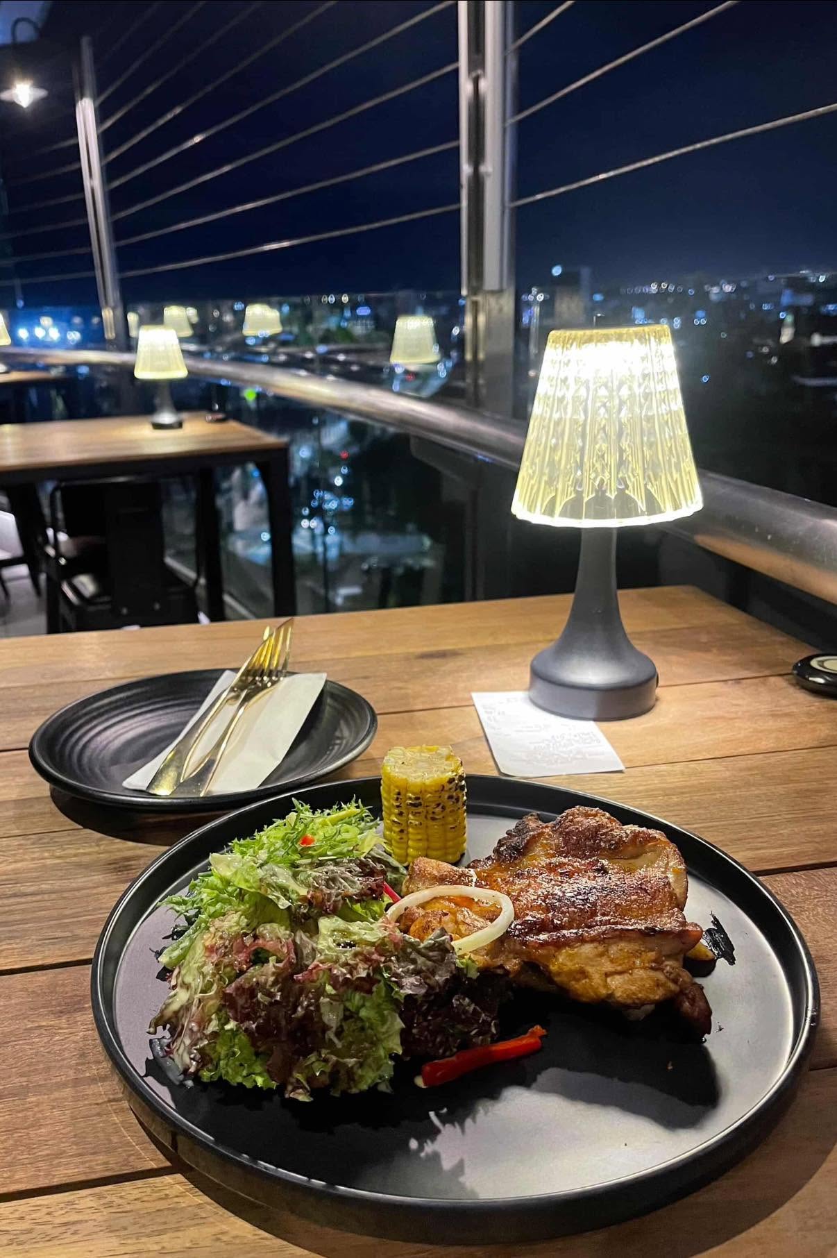 CLOUD EiGHT skybar — Food, Pulau Pinang