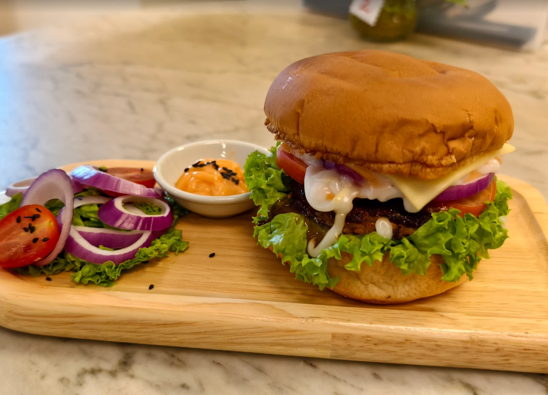 Pure Lotus Cafeteria — Food, George Town, Pulau Pinang