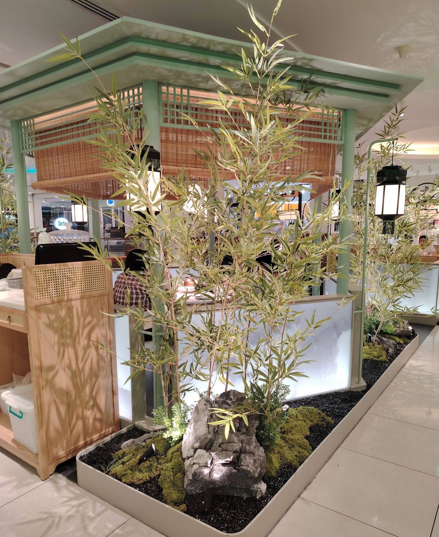 绿茶餐厅·LONGJING @ (Gurney Plaza） — Environment, Gurney Drive, Pulau Pinang