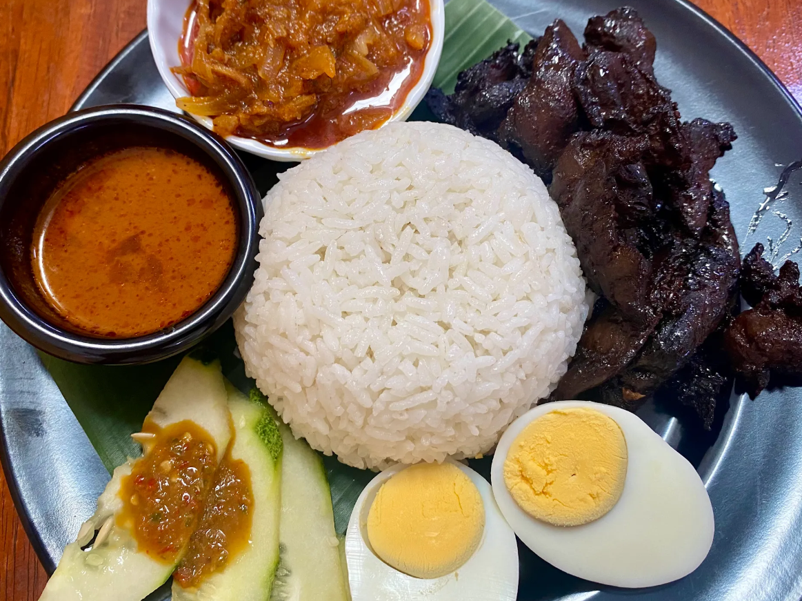 Xun Wei Nasi Lemak 寻味椰浆饭 — Food, Ayer Itam, Pulau Pinang