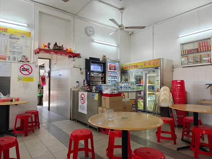 Genting Cafe — Environment, Jelutong, Pulau Pinang