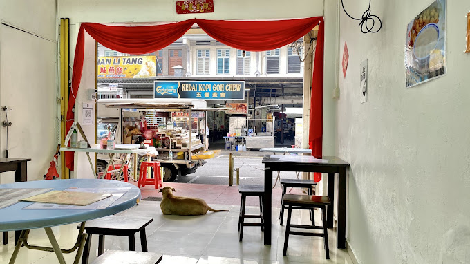 Osmanthus HK Desserts House Cafe — Environment, George Town, Pulau Pinang