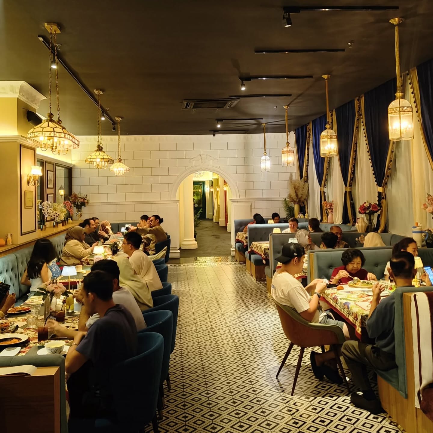 Rossi Italian — Environment, George Town, Pulau Pinang