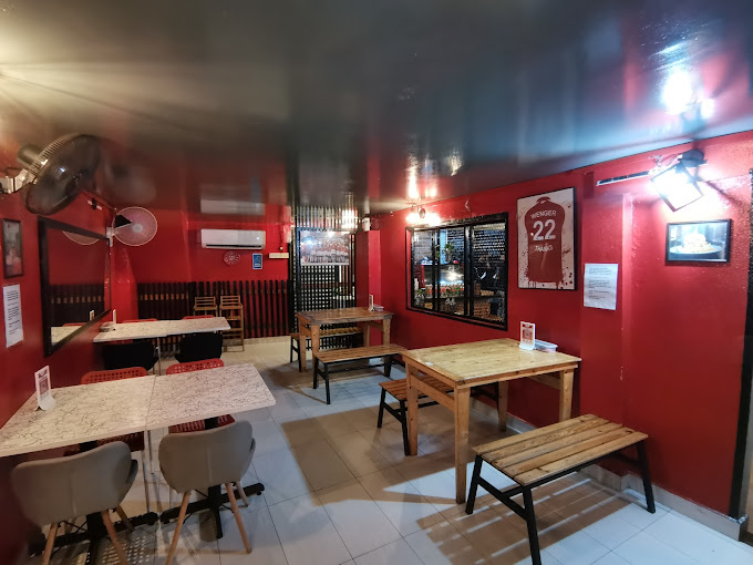 The Gunners Burger & Cafe — Environment, George Town, Pulau Pinang