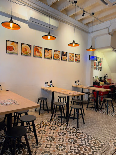 Dong Guan Kopitam — Environment, George Town, Pulau Pinang
