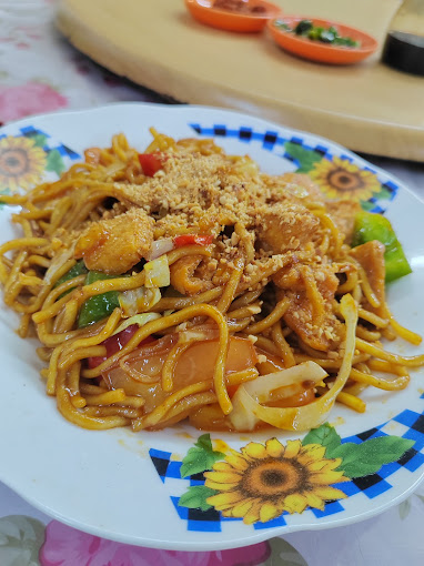 Happy Realm Vegetarian Food Centre — Food, George Town, Pulau Pinang