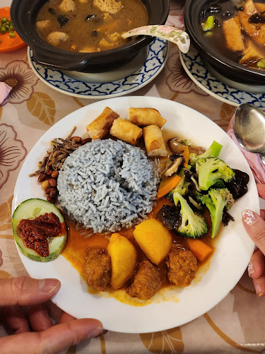 Happy Realm Vegetarian Food Centre — Food, George Town, Pulau Pinang