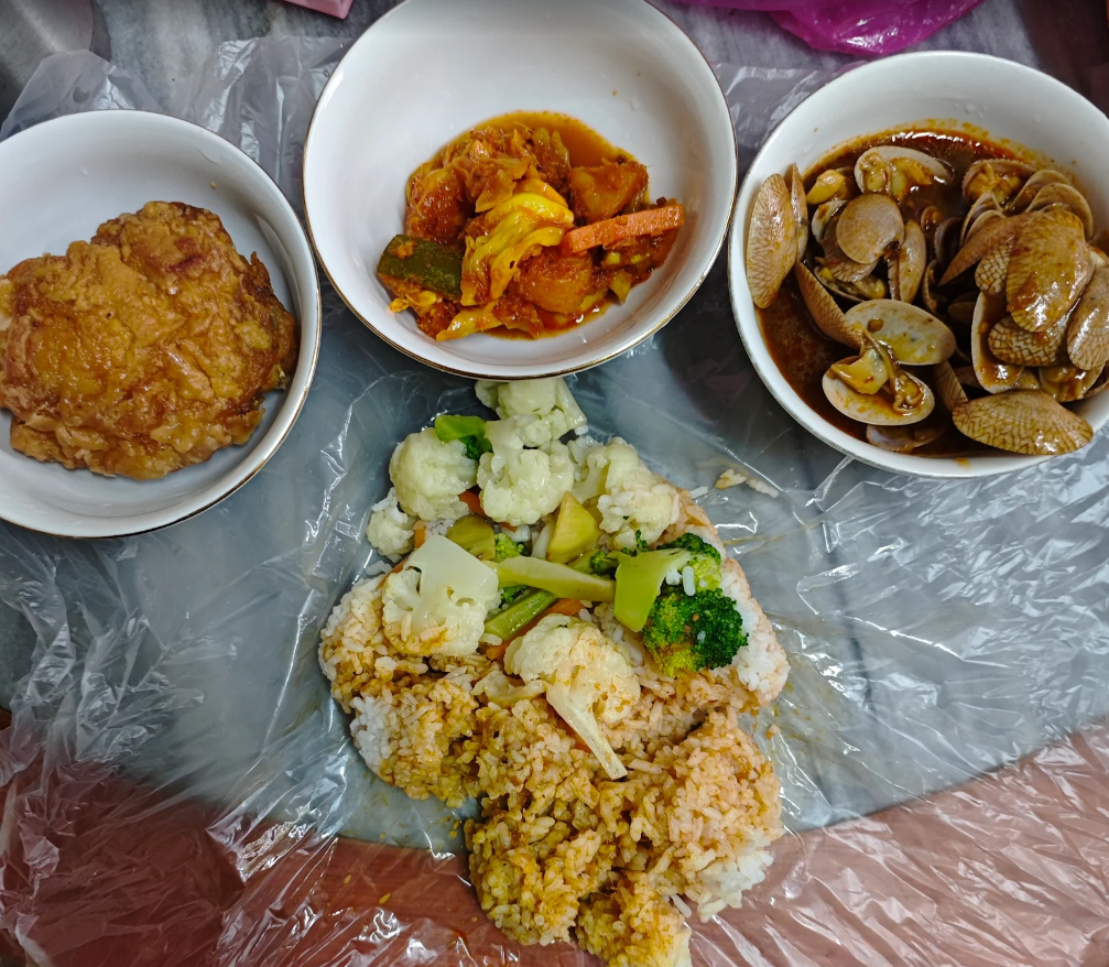老字号姐妹经济饭 二行 Sister Economic Rice 2nd branch — Food, George Town, Pulau Pinang