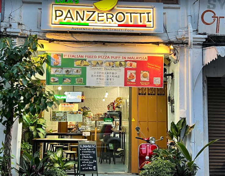 Luca's Panzerotti — Environment, George Town, Pulau Pinang