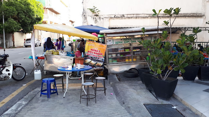Naina's roti bakar — Environment, George Town, Pulau Pinang
