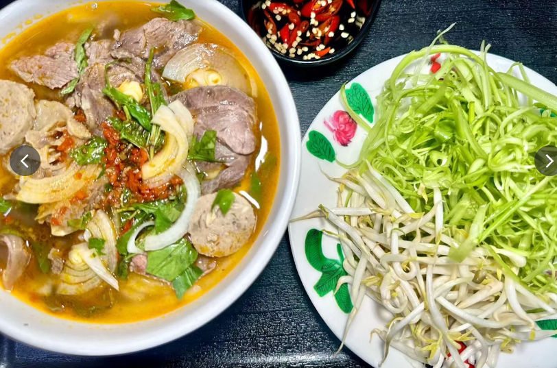 Anna Kitchen 3 (24H) — Food, George Town, Pulau Pinang