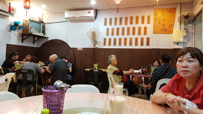 Big Two Uncle — Environment, George Town, Pulau Pinang
