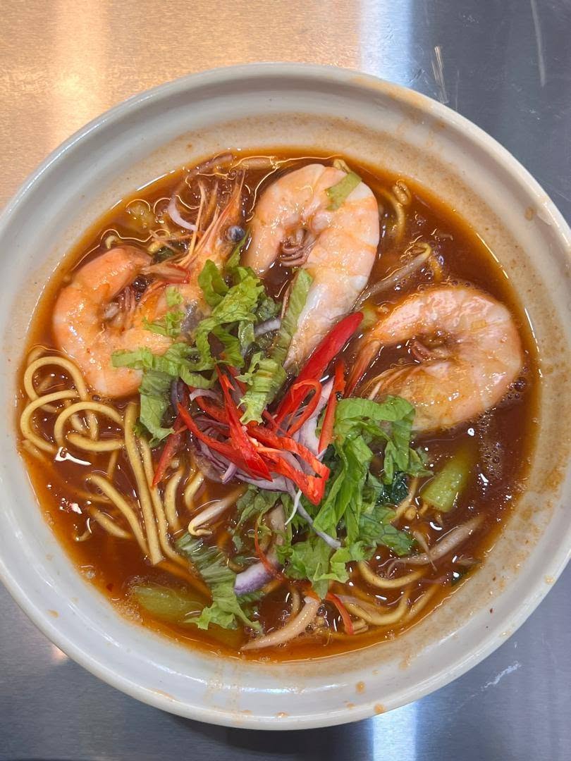 PAK WAN MEE KETAM DAN MEE UDANG PADANG BROWN