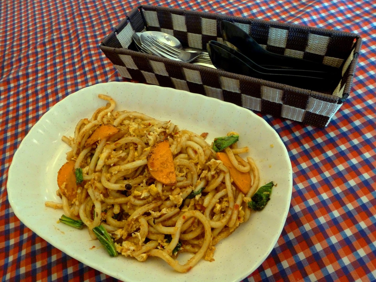 EZ CLUB Tuition Centre and Book Cafe — Food, Jelutong, Pulau Pinang