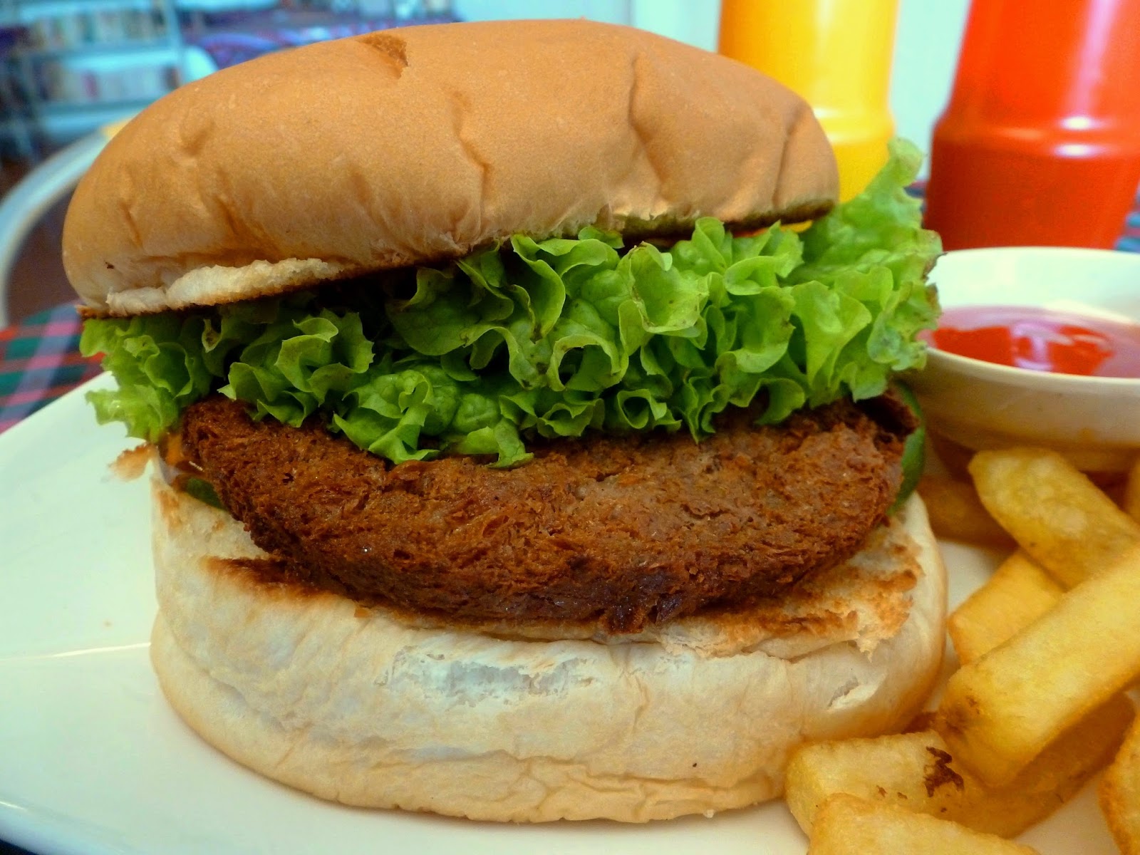 EZ CLUB Tuition Centre and Book Cafe — Food, Jelutong, Pulau Pinang