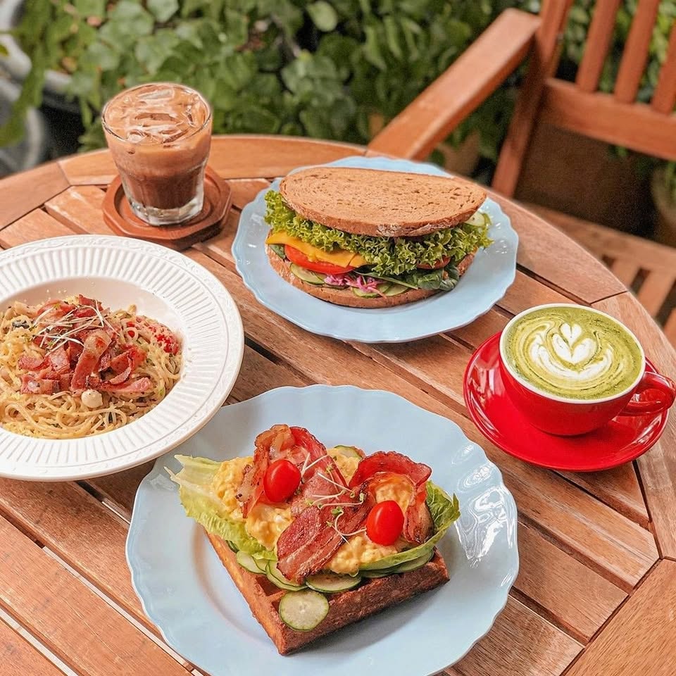 20 Chulia Lane Cafe — Food, George Town, Pulau Pinang