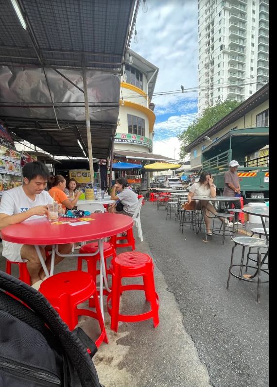 Restoran 77 Food Yard — Environment, George Town, Pulau Pinang