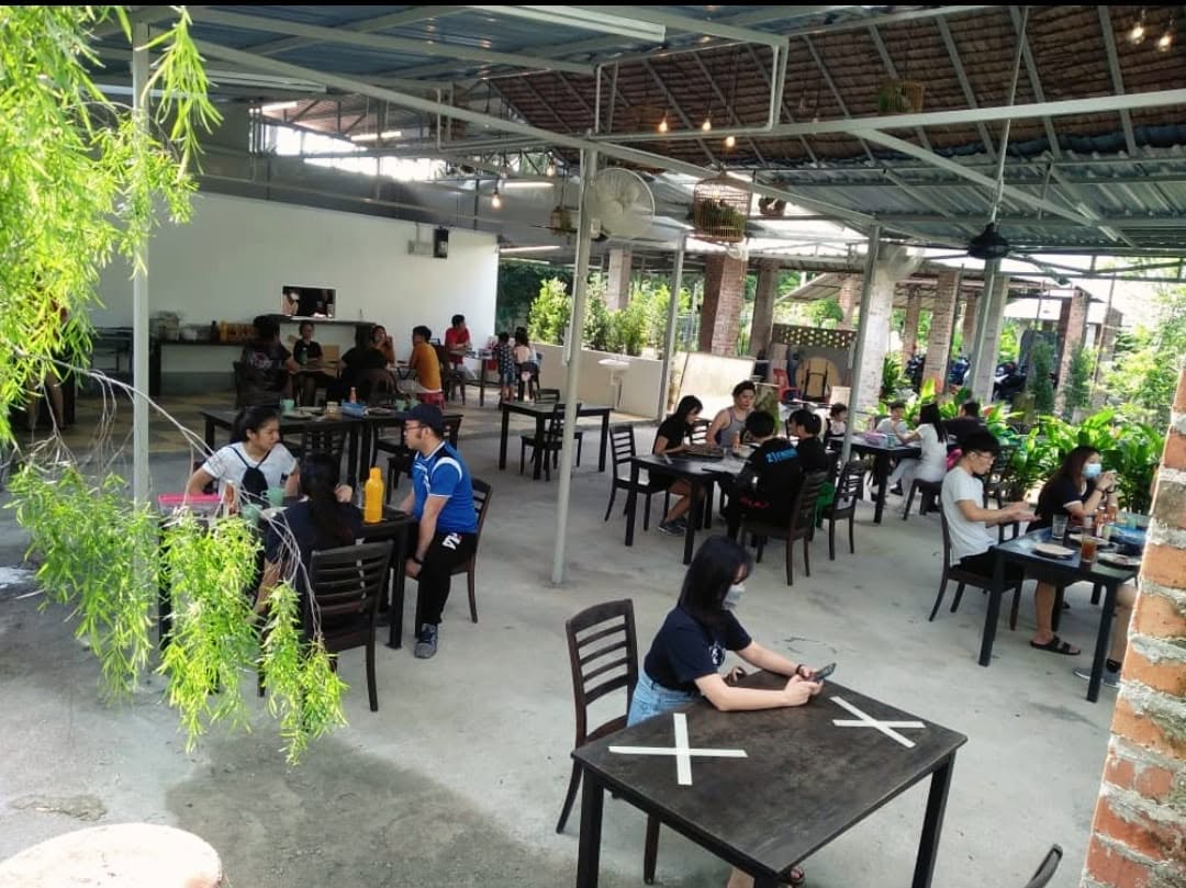 Big Ben Breakfast and Western Cafe — Environment, George Town, Pulau Pinang
