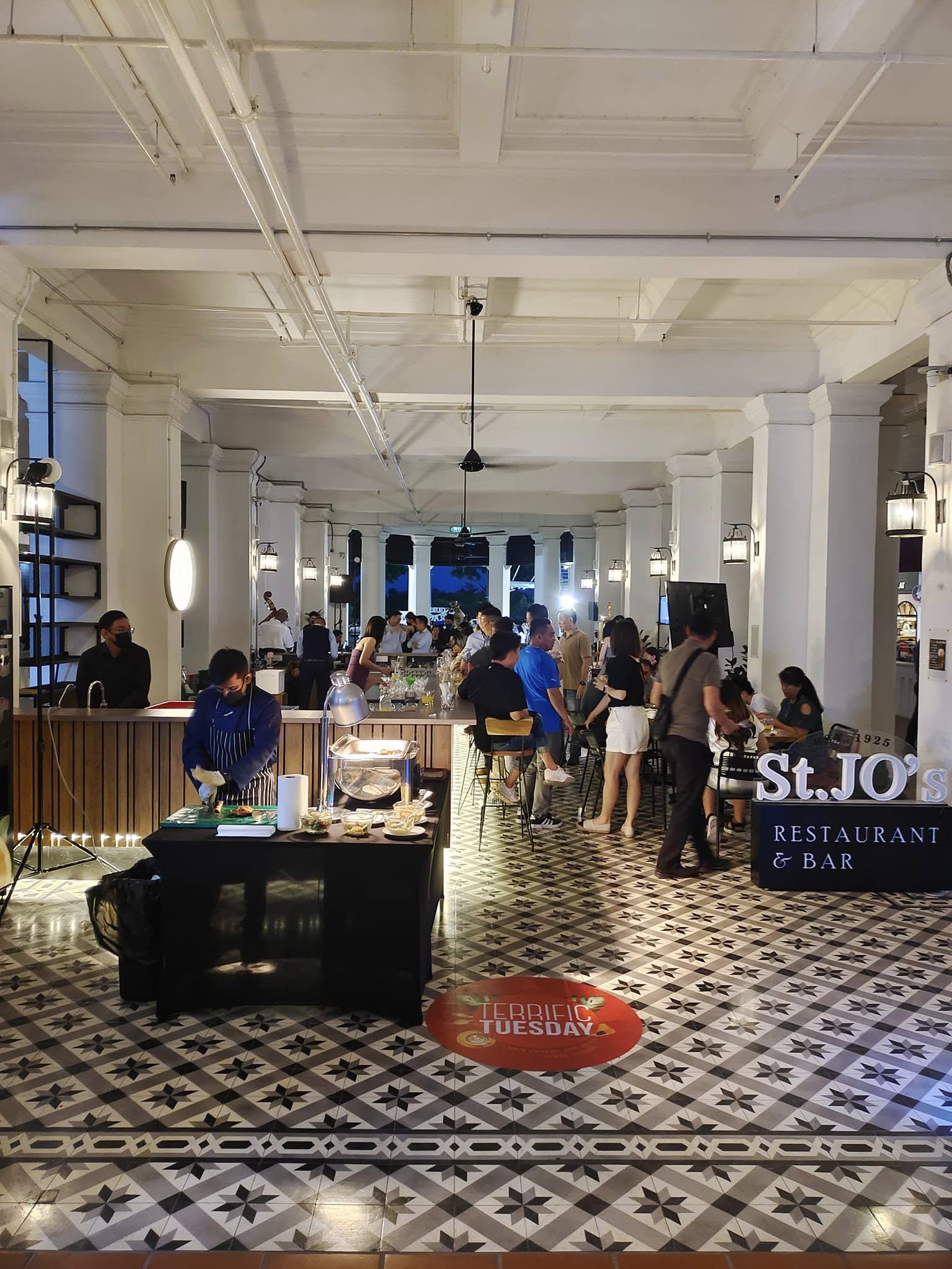 Coco House 1st Avenue Mall — Environment, George Town, Pulau Pinang
