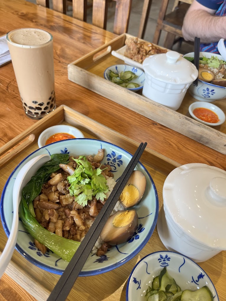 Taiwanese Palace 第一臺 懷念ㄟ所在 Georgetown — Food, George Town, Pulau Pinang