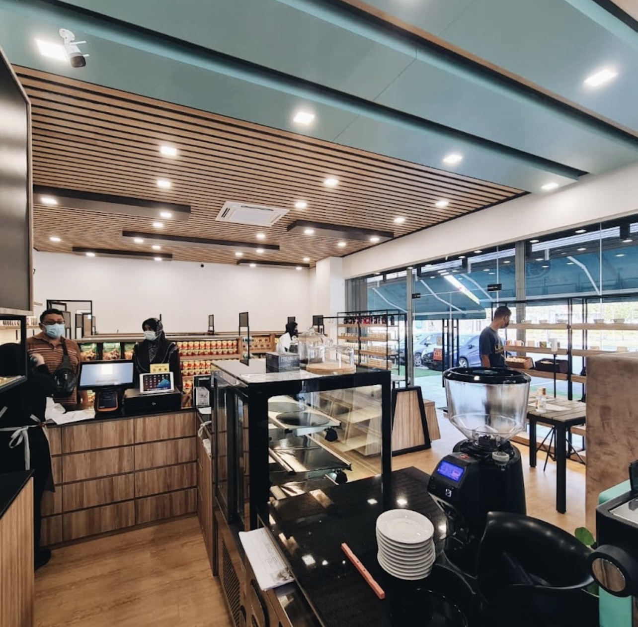 QAHWA CAFE & AL HADDAD MART — Environment, Kepala Batas, Pulau Pinang