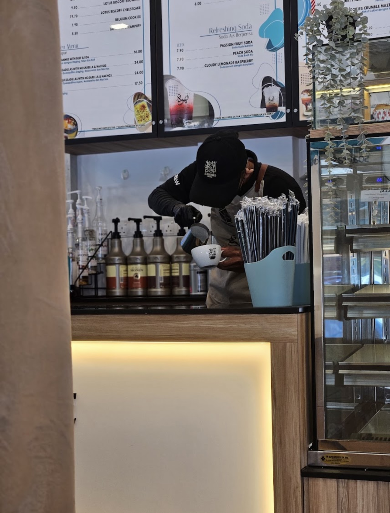QAHWA CAFE & AL HADDAD MART — Environment, Kepala Batas, Pulau Pinang