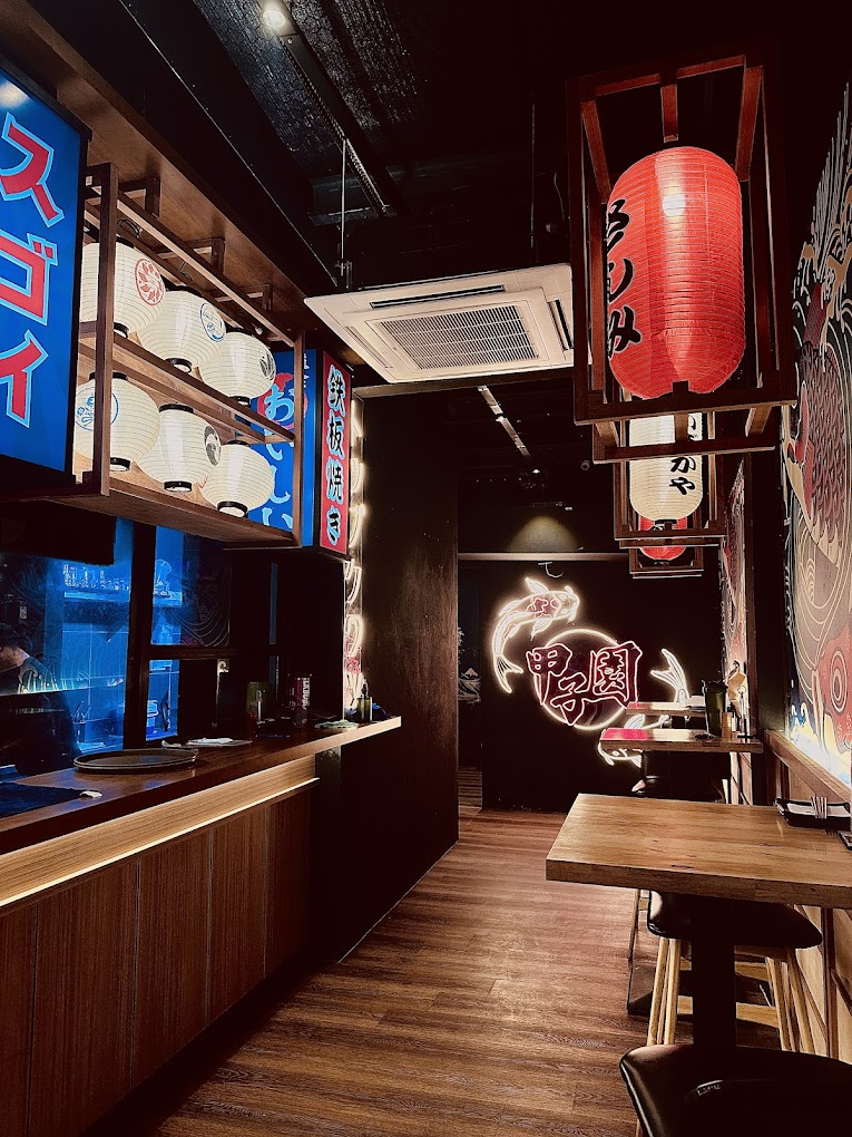Koshien Yakitori Japanese Bar & Restaurant (Georgetown） — Environment, George Town, Pulau Pinang