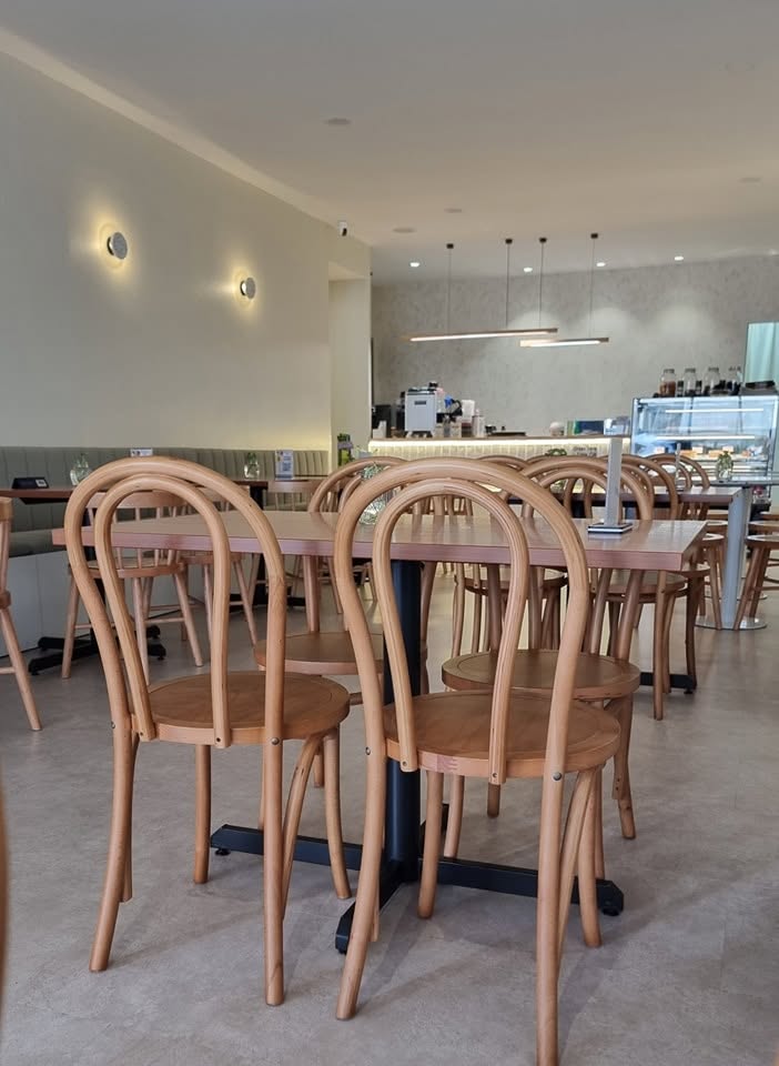 OLIVIA’S RESTAURANT — Environment, Jelutong, Pulau Pinang
